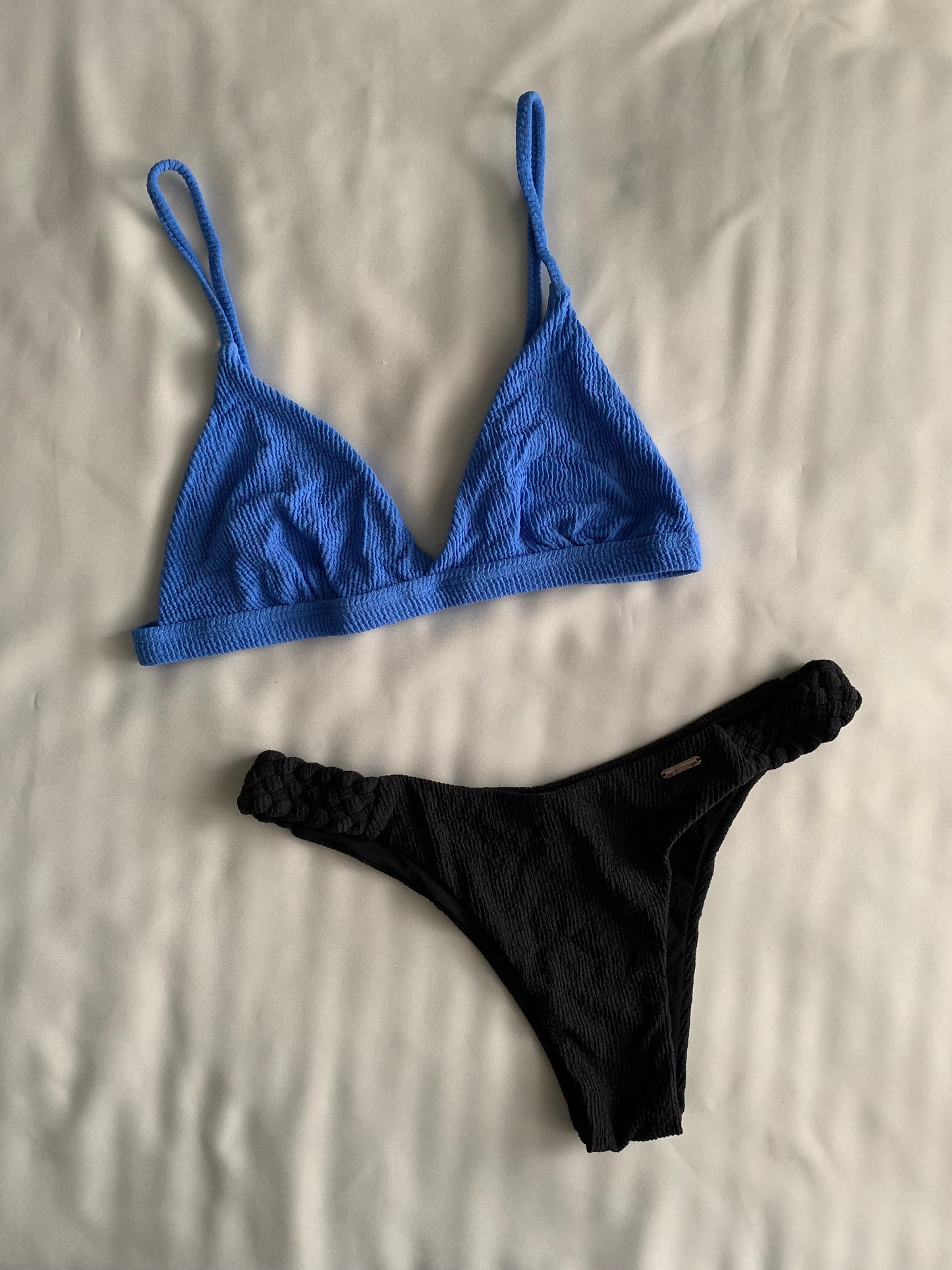 Conjunto corpiño con bikini