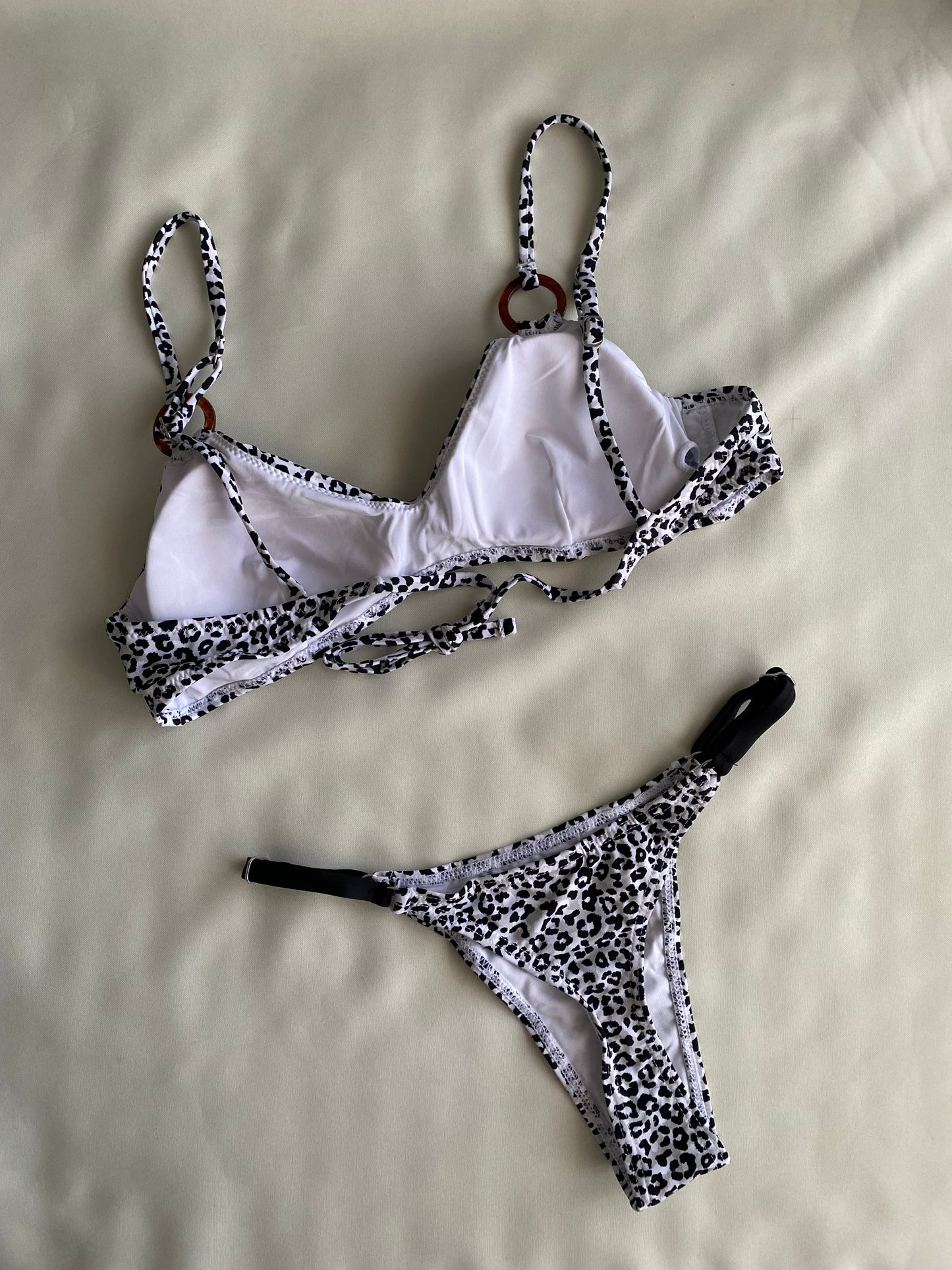 Conjunto bikini animal print
